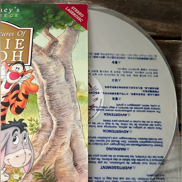 Winnie The Pooh Laser Disc Movie - Picture 2 of 3
